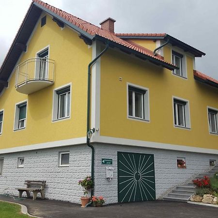 Gaestehaus Jeindl Hartmannsdorf エクステリア 写真