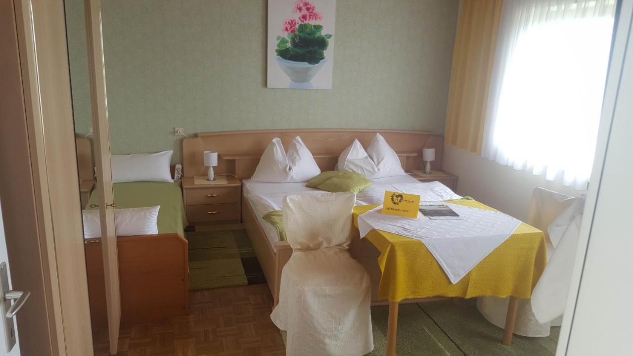 Gaestehaus Jeindl Hartmannsdorf エクステリア 写真